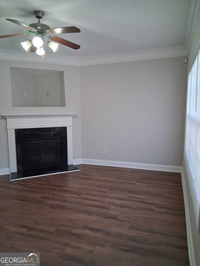 Building Photo - 2728 Halligan Point