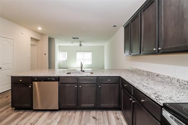 Building Photo - 149 Switchback Hl Rd