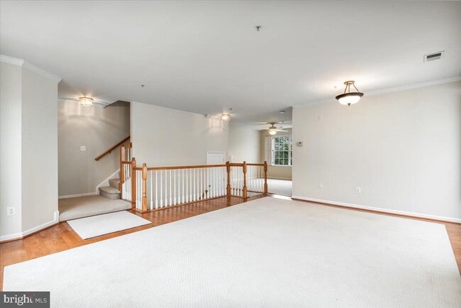 Building Photo - 710 Norfolk Ln