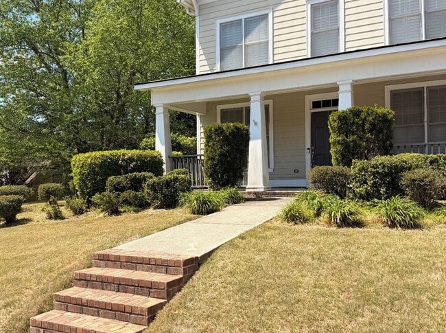 Building Photo - 6205 Providence Club Dr