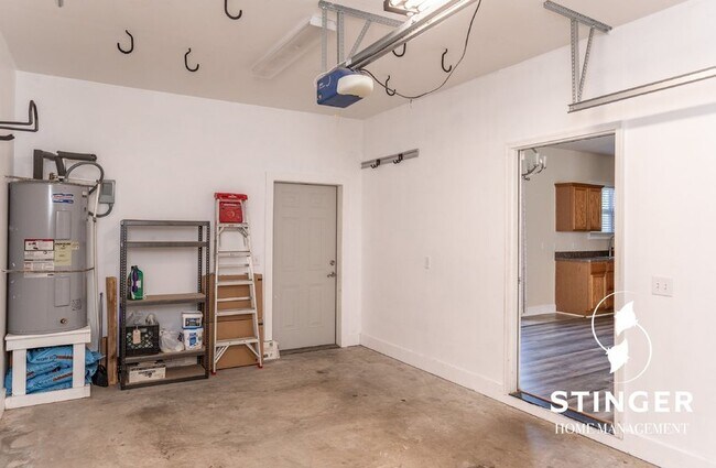 Building Photo - 28 Spearmint Cir