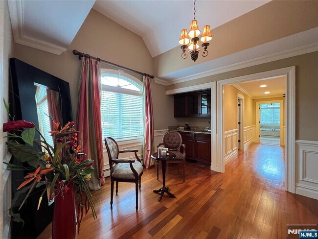 Building Photo - 22 Reiner Pl