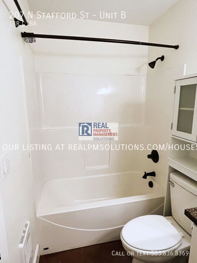 Building Photo - 207 N Stafford St