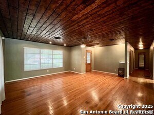 Building Photo - 1305 San Jacinto St