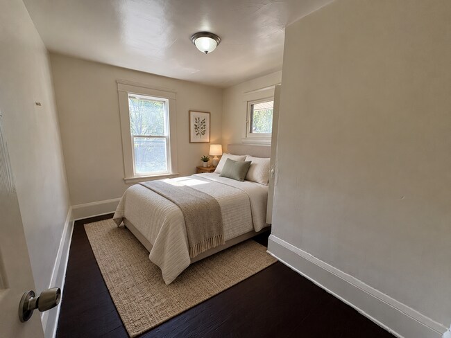 Building Photo - 639 Bellevue Ave