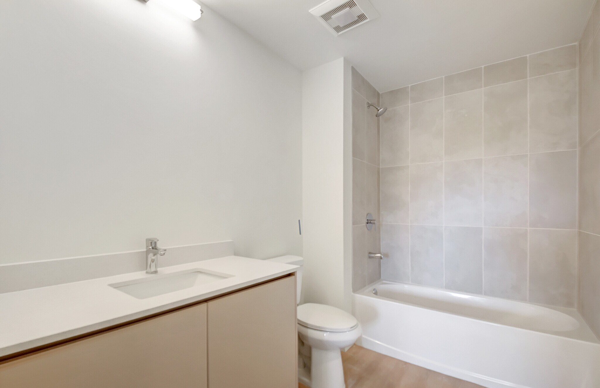 Building Photo - 232 Fordham Dr