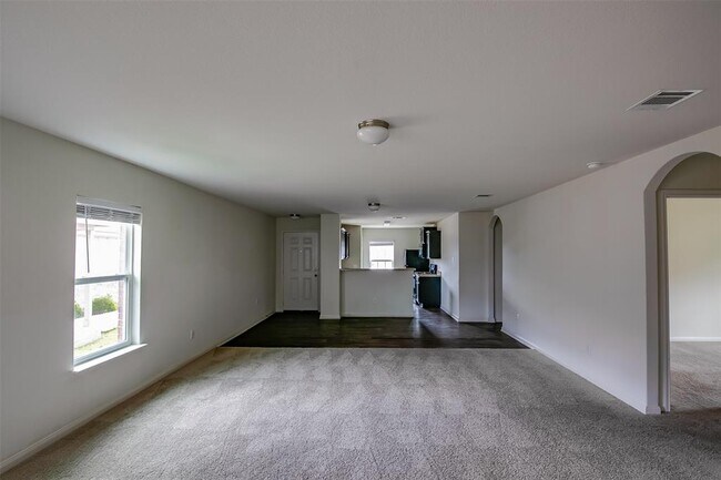 Building Photo - 149 Proclamation Ave