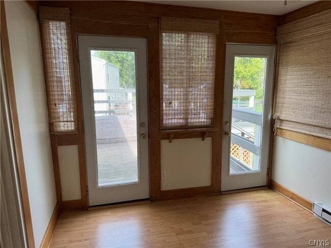 Building Photo - 8265 Warbler Way