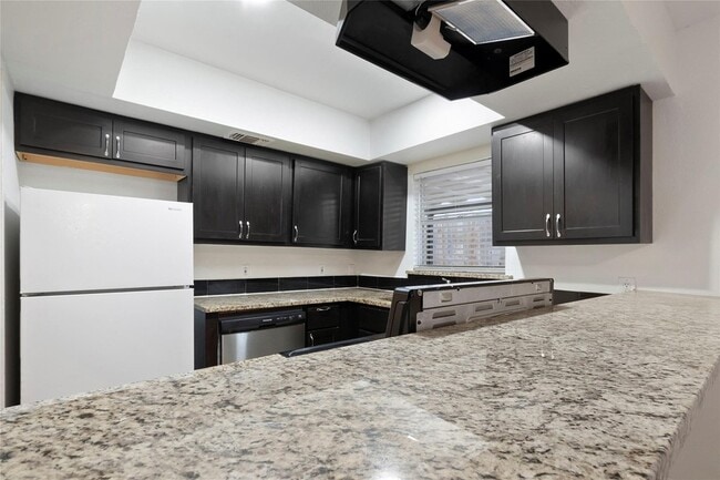 Building Photo - 4930 Windward Passage