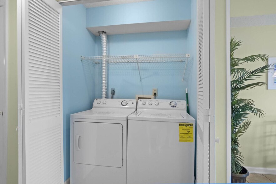 Building Photo - 203 Double Eagle Dr