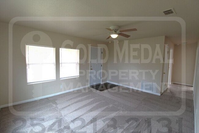 Building Photo - Now Leasing – 1103 S 5th Street