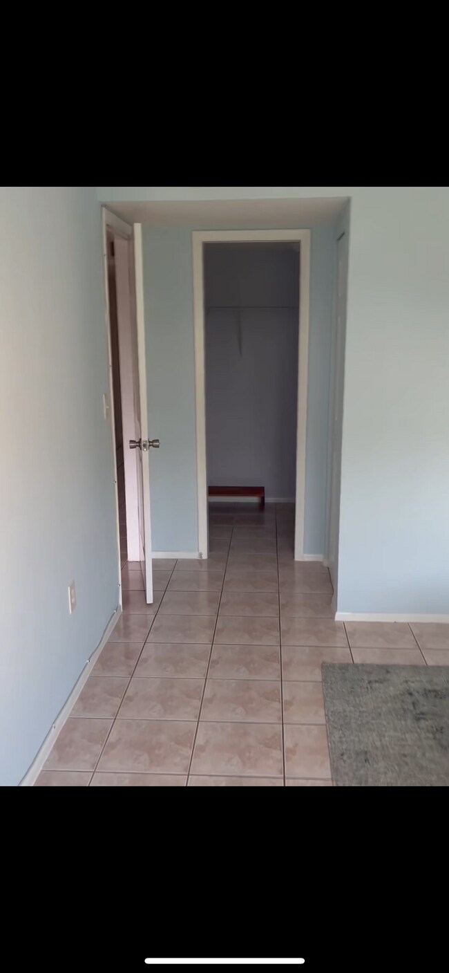 Building Photo - 1054 Lotus Cove Ct