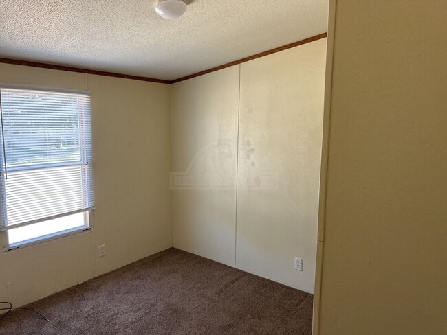 Building Photo - 3303 Sevilla Dr