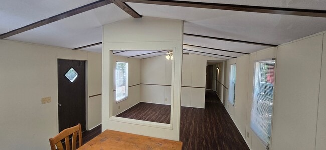 Building Photo - 218 Fairhaven St