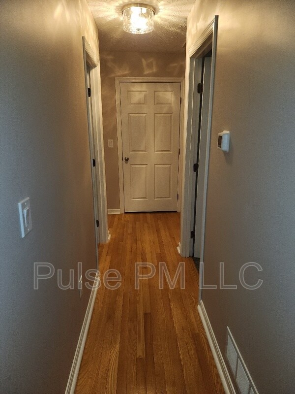 Building Photo - 3234 Campaign Dr