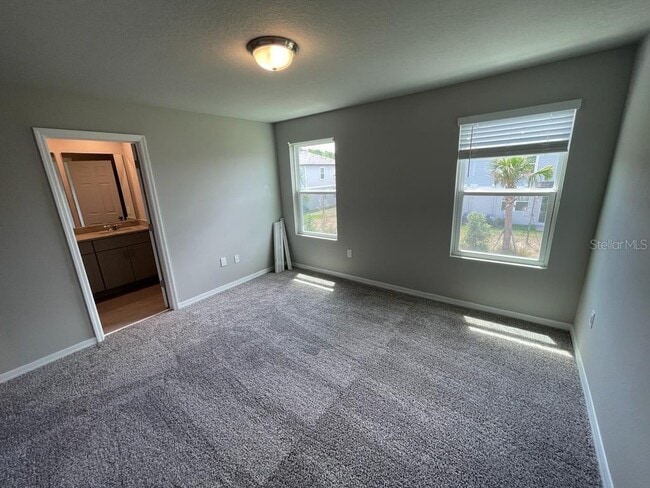 Building Photo - 513 Legacy Lp
