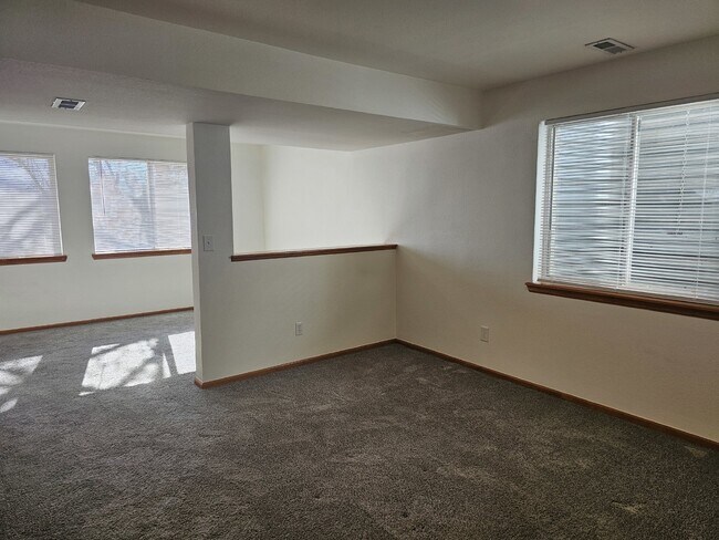 Building Photo - "Discover Spacious Comfort: 5-Bed, 4-Bath Retreat in Superior, CO – 3,439 Sq. Ft. of Elegant Livi...