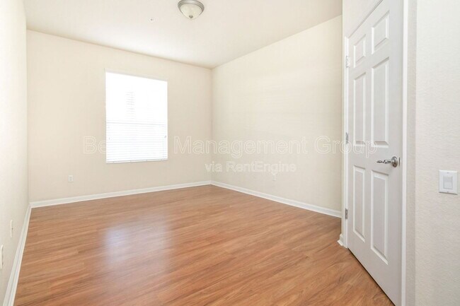 Building Photo - 3338 Robert Trent Jones Dr