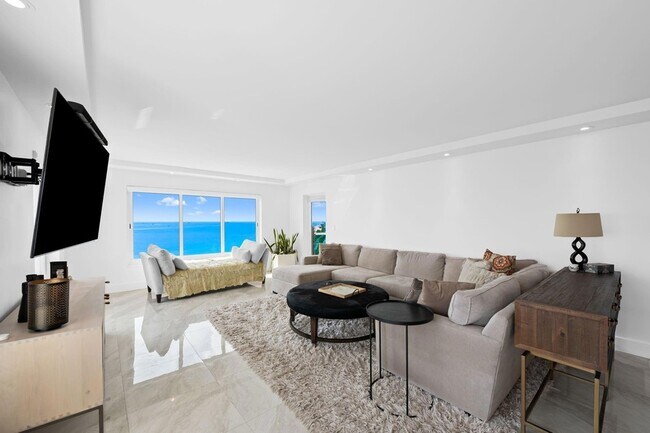 Building Photo - 1151 N Fort Lauderdale Beach Blvd