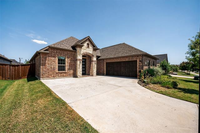 Building Photo - 2410 Topaz Dr