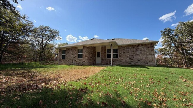 Building Photo - 17630 Blackhawk Ct