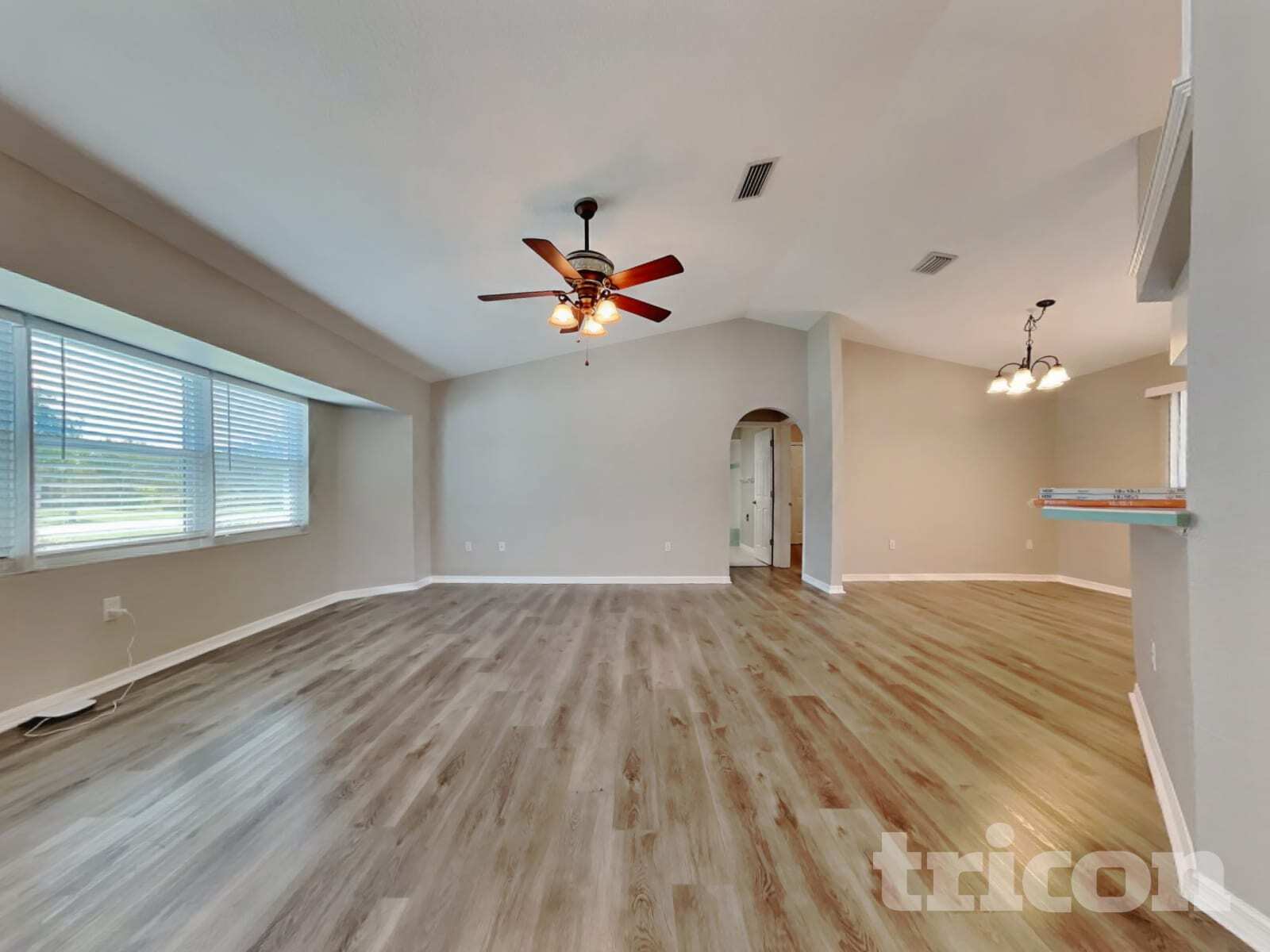 Building Photo - 495 Cartagena St