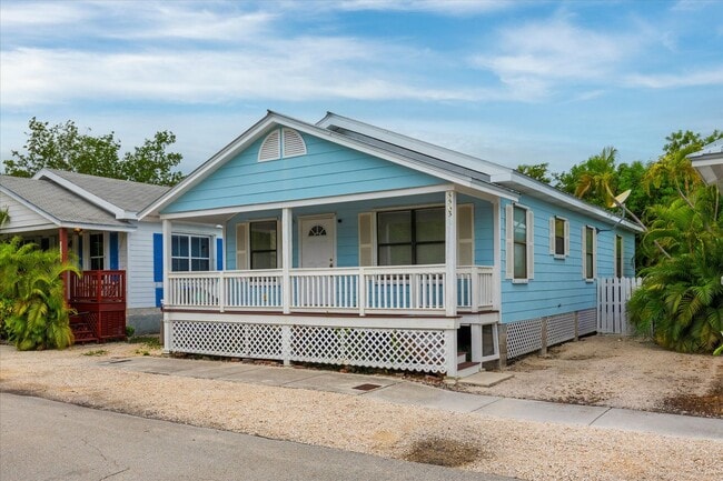Building Photo - 3 Bedroom 2 Bathroom Unfurnished House for...