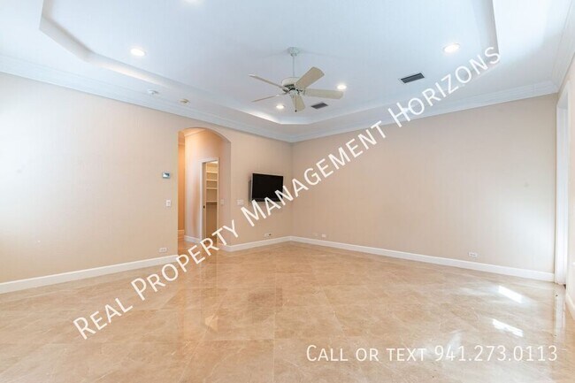 Building Photo - 6914 Stanhope Pl