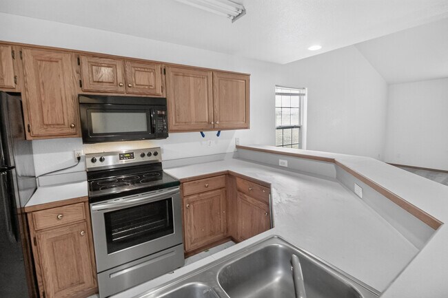 Building Photo - 5342 Godas Cir