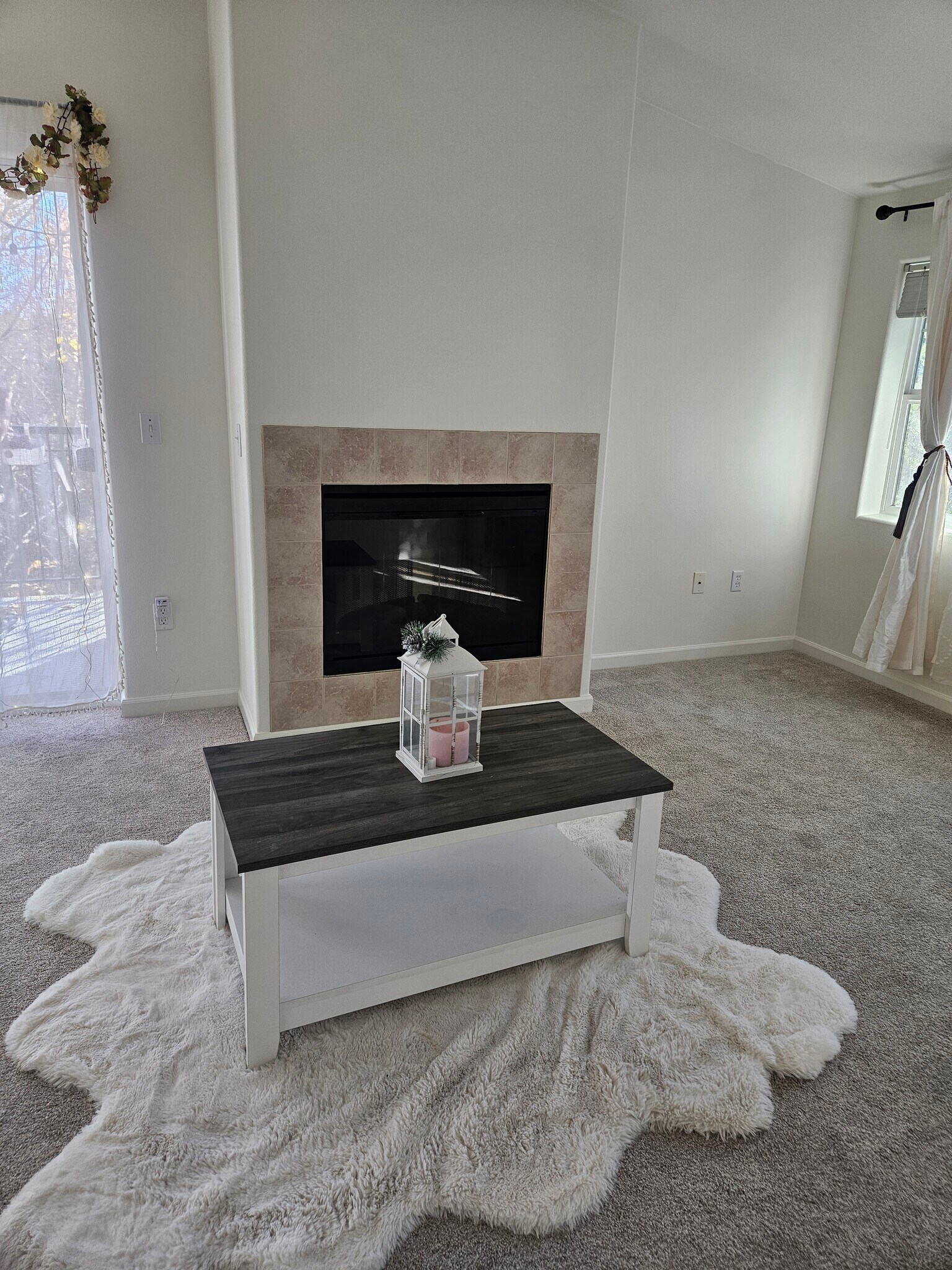 Building Photo - 730 NW 185th Ave