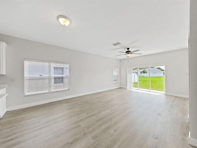 Building Photo - 11908 Fern Blossom Dr
