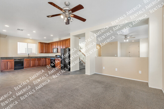Building Photo - 2778 W Leafwing Dr