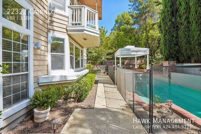 Building Photo - 22322 Cairnloch St