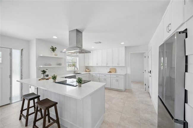 Building Photo - 3528 Casablanca Ave