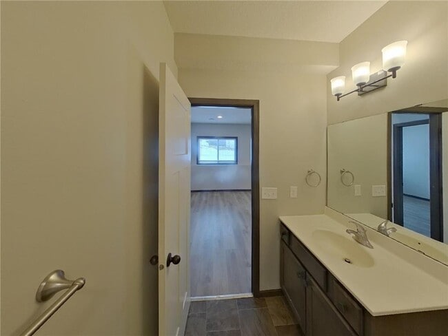 Building Photo - 16043 Estate Ln