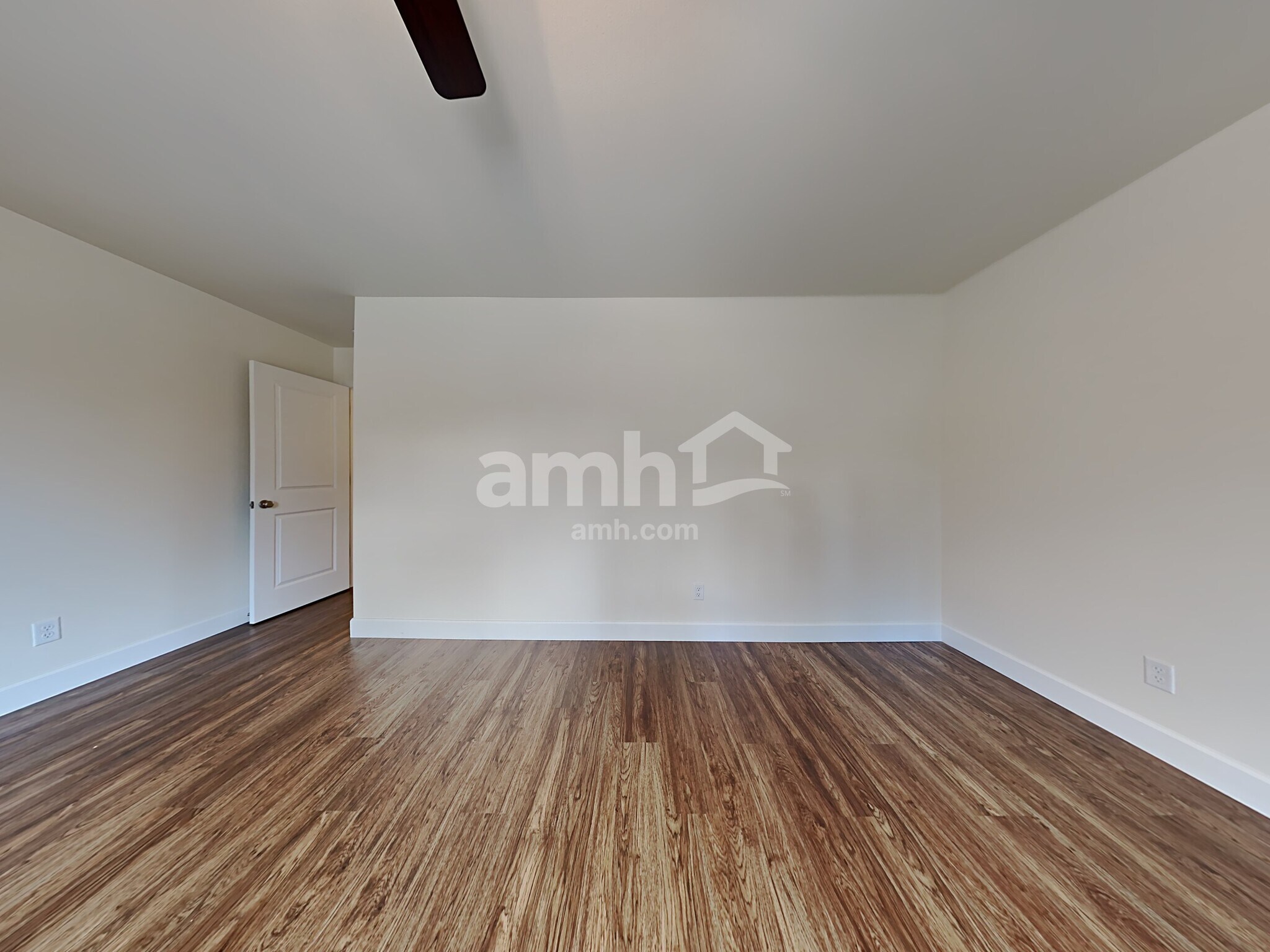 Building Photo - 10601 136th St Ct E