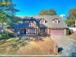 Building Photo - 7624 S Erie Ave