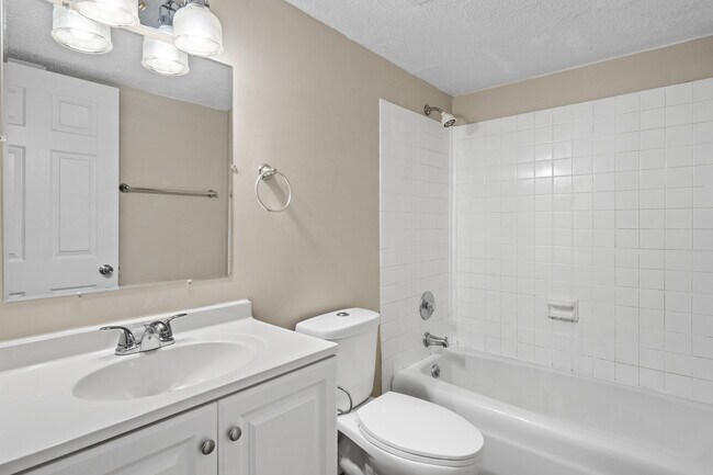 Building Photo - 2750-2780 Tech Dr