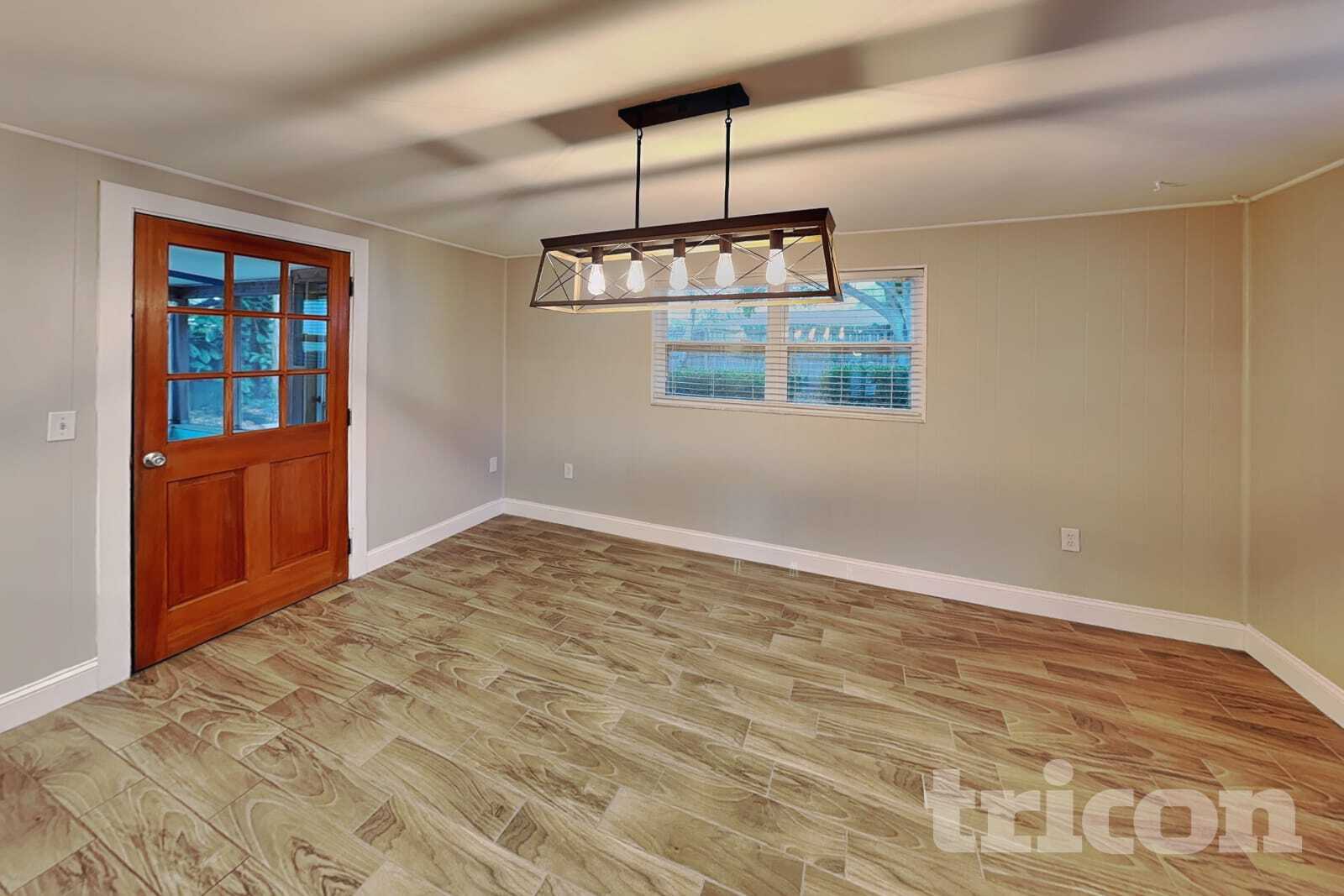 Building Photo - 1705 Coppertree Dr