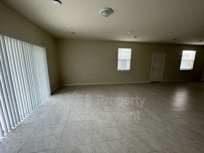 Building Photo - 1872 Erudite Wy