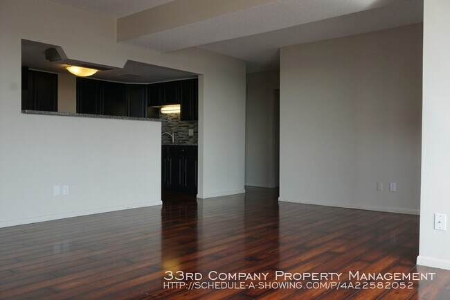 Building Photo - 207 5th Ave SW