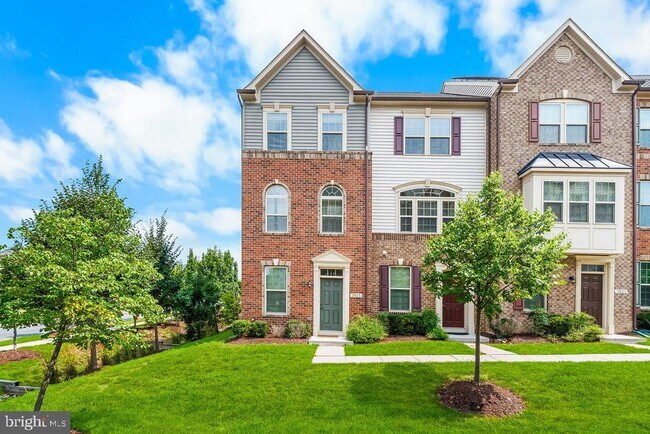 Building Photo - 3025 Frayser Farm Rd