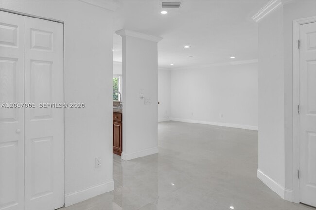 Building Photo - 10667 NW 45th St