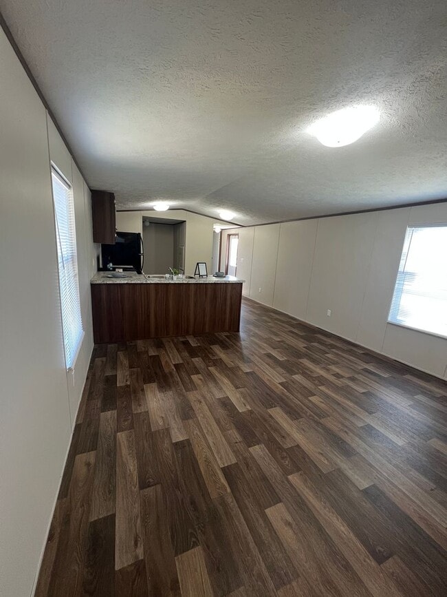 Building Photo - 142 County Road 5516