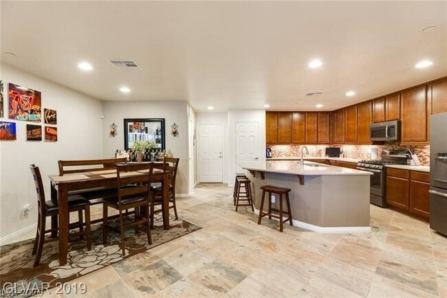 Building Photo - 3008 Bicentennial Pkwy