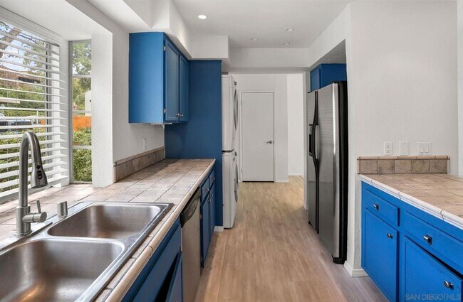 Building Photo - 2021 Haller St