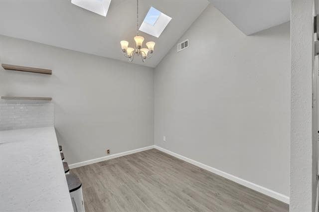 Building Photo - 2422 Libra Dr