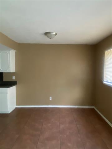 Building Photo - 511 Seaside Dr