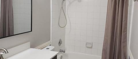 Building Photo - 8307 Holmwood Dr