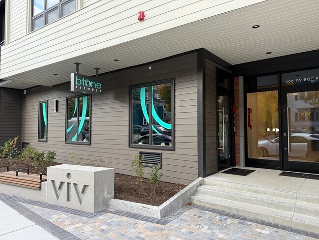 Building Photo - 500 Talbot Ave